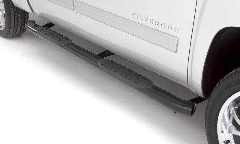 Lund 2019 Chevy Silverado 1500 Double Cab 5In Oval Curved Steel Nerf Bars - Black Lund 2019 Chevy Silverado 1500 Double Cab 5In Oval Curved Steel Nerf Bars - Black