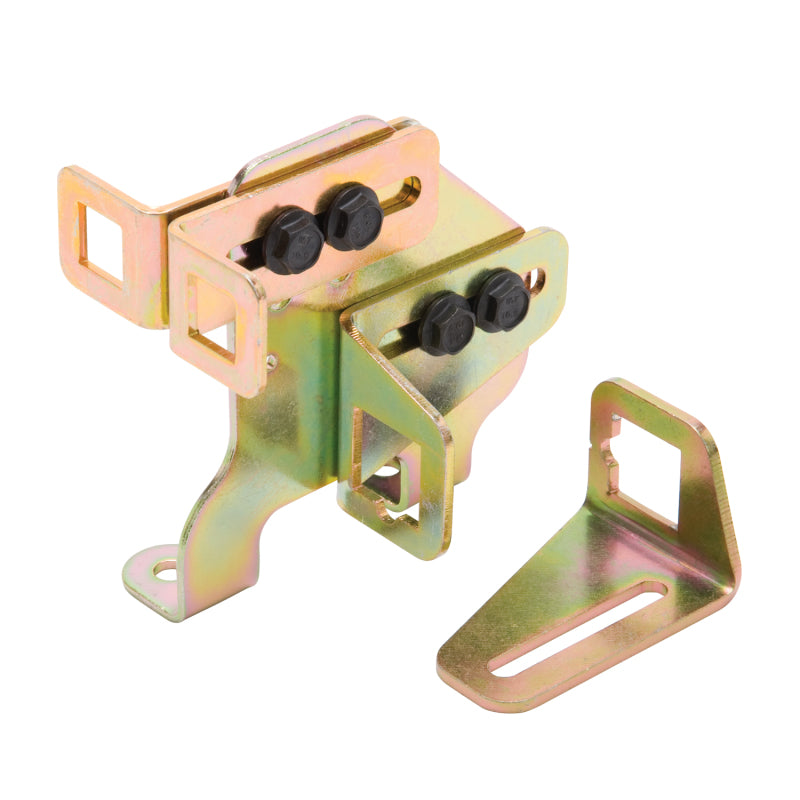 Edelbrock GM LS1 Throttle Bracket for Carbureted Applications W Throttle Cruise Control Edelbrock GM LS1 Throttle Bracket for Carbureted Applications W Throttle Cruise Control