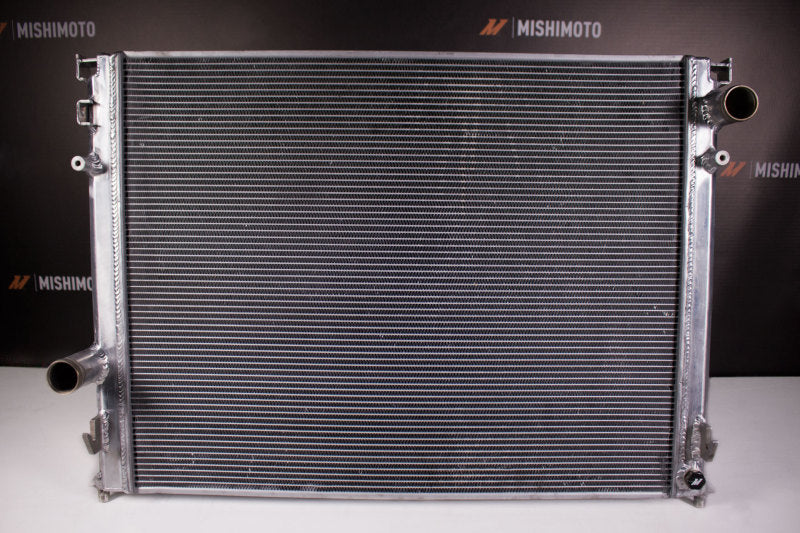 Mishimoto 2008-2016 Dodge Challenger R/T - SRT8 Hellcat Performance Aluminum Radiator Mishimoto 2008-2016 Dodge Challenger R/T - SRT8 Hellcat Performance Aluminum Radiator