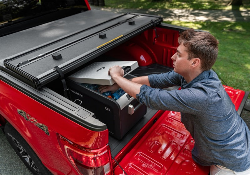 Extang 21-23 Ford F-150 (6ft. 7in. Bed) Solid Fold ALX Extang 21-23 Ford F-150 (6ft. 7in. Bed) Solid Fold ALX