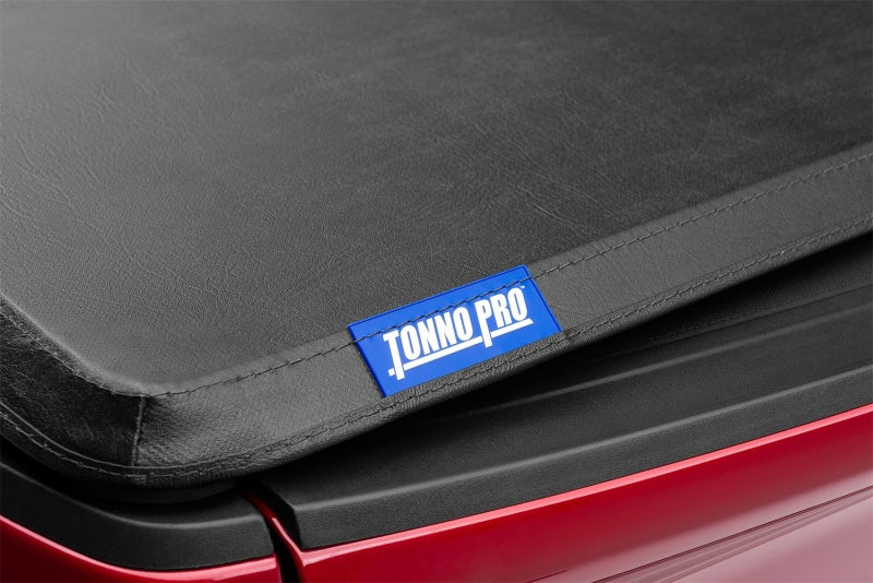 Tonno Pro 07-13 Chevy Silverado 1500 6.6ft Fleetside Tonno Fold Tri-Fold Tonneau Cover Tonno Pro 07-13 Chevy Silverado 1500 6.6ft Fleetside Tonno Fold Tri-Fold Tonneau Cover