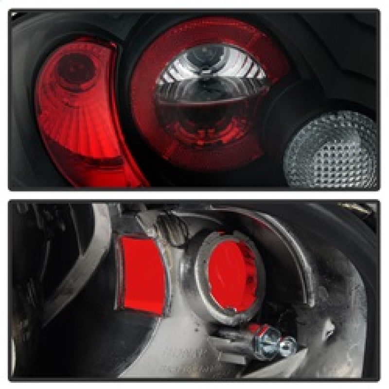 Spyder Audi TT 00-06 Euro Style Tail Lights Black ALT-YD-ATT99-BK Spyder Audi TT 00-06 Euro Style Tail Lights Black ALT-YD-ATT99-BK