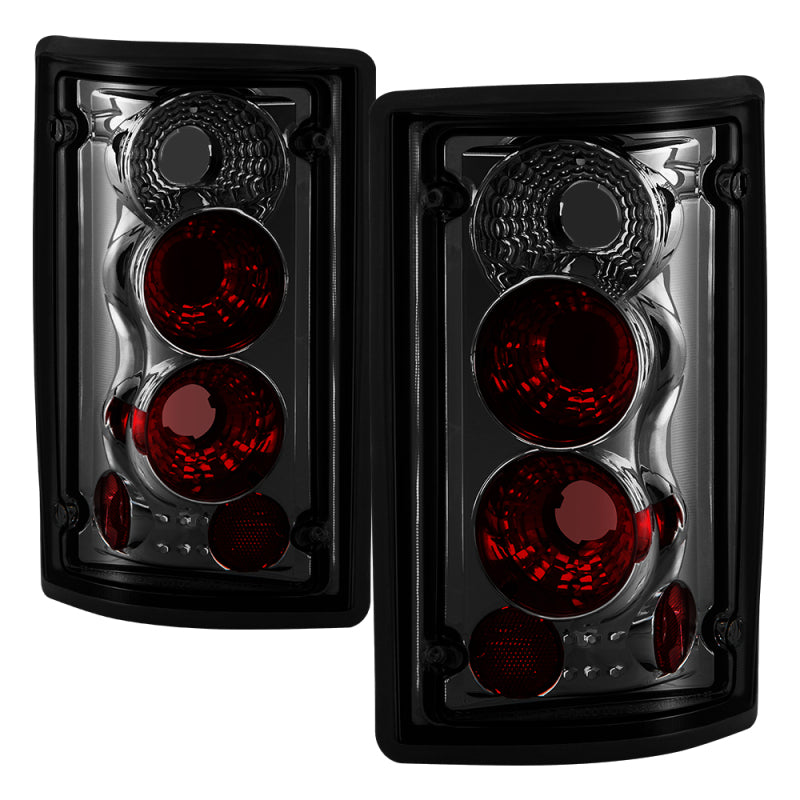 Spyder Ford Excursion 00-06/Econoline 150/250/350/450/550 95-06 Euro Tail Lights Smk ALT-YD-FEC00-SM Spyder Ford Excursion 00-06/Econoline 150/250/350/450/550 95-06 Euro Tail Lights Smk ALT-YD-FEC00-SM