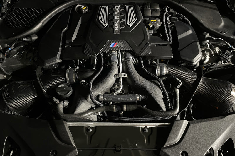 CSF 16-21 BMW M5 (F90) / 17-21 BMW M8 (F91/F92/F93) Twin Charge-Air-Cooler Set - Crinkle Black CSF 16-21 BMW M5 (F90) / 17-21 BMW M8 (F91/F92/F93) Twin Charge-Air-Cooler Set - Crinkle Black