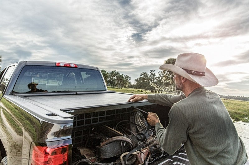 Roll-N-Lock 17-18 Ford F-250/F-350 Super Duty LB 96-1/2in Cargo Manager Roll-N-Lock 17-18 Ford F-250/F-350 Super Duty LB 96-1/2in Cargo Manager