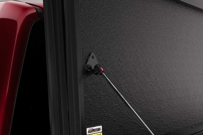 UnderCover 09-17 Suzuki Equator (w/o Utili-Track System) 5ft Flex Bed Cover UnderCover 09-17 Suzuki Equator (w/o Utili-Track System) 5ft Flex Bed Cover