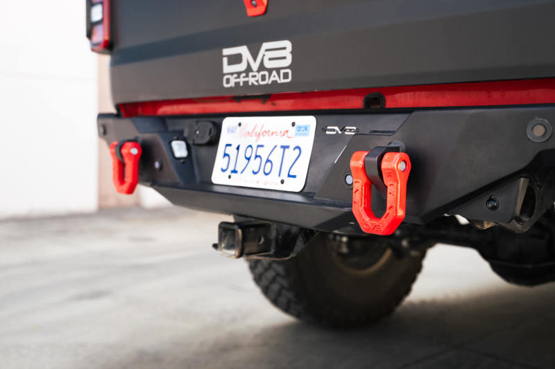 DV8 Offroad Elite Series D-Ring Shackles - Pair (Red) DV8 Offroad Elite Series D-Ring Shackles - Pair (Red)