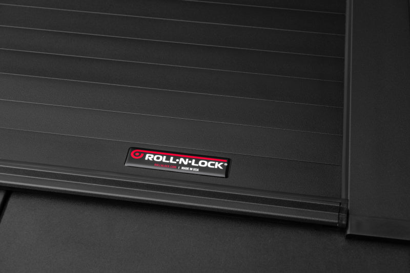 Roll-N-Lock 2020 GM Silverado / Sierra 2500/3500 6ft 10in Bed A-Series Retractable Tonneau Cover Roll-N-Lock 2020 GM Silverado / Sierra 2500/3500 6ft 10in Bed A-Series Retractable Tonneau Cover