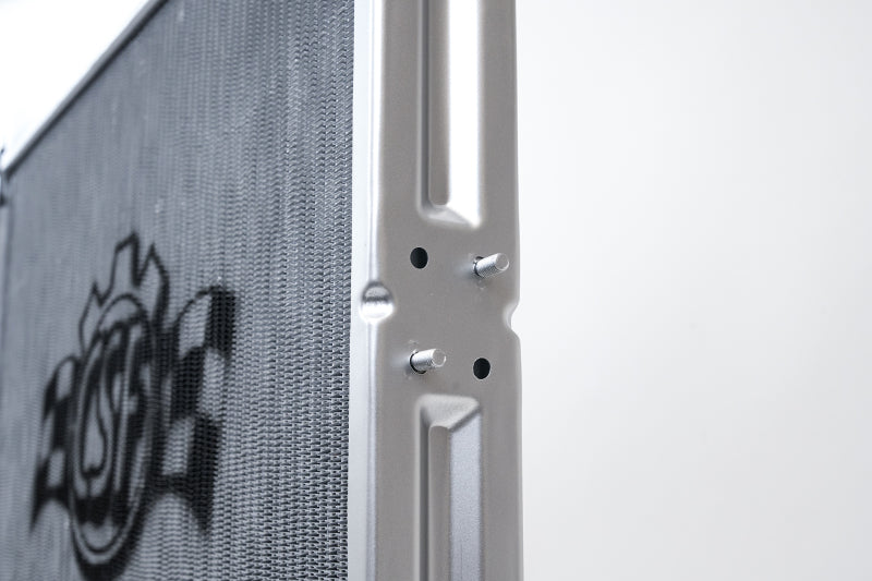 CSF 98-07 Toyota Land Cruiser / Lexus LX470 Heavy Duty All Aluminum Radiator CSF 98-07 Toyota Land Cruiser / Lexus LX470 Heavy Duty All Aluminum Radiator