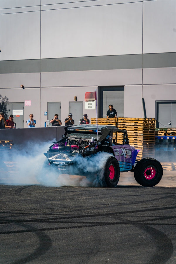 Rigid Industries x SHREDDY 360-Series 4in Lights w/Wt Bcklght (2) + 6 Covers (2 Pink/2 Teal/2 Blk) Rigid Industries x SHREDDY 360-Series 4in Lights w/Wt Bcklght (2) + 6 Covers (2 Pink/2 Teal/2 Blk)