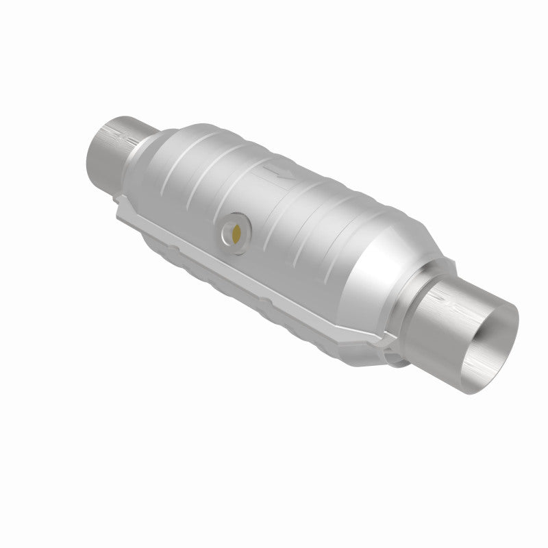 MagnaFlow Conv Univ 2.25in Inlet/Outlet Center/Center Round 11in Body L x 5.125in W x 15in Overall L MagnaFlow Conv Univ 2.25in Inlet/Outlet Center/Center Round 11in Body L x 5.125in W x 15in Overall L