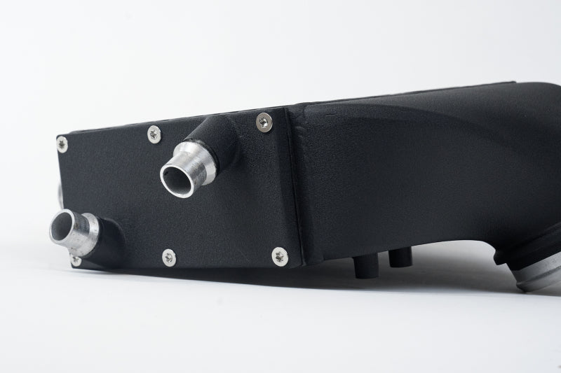 CSF 2014+ BMW M3/M4 (F8X) Top Mount Charge-Air-Cooler - Crinkle Black CSF 2014+ BMW M3/M4 (F8X) Top Mount Charge-Air-Cooler - Crinkle Black