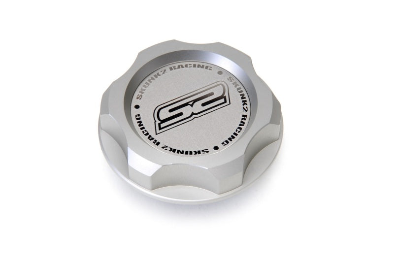 Skunk2 Honda Billet Oil Cap (M33 x 2.8) Skunk2 Honda Billet Oil Cap (M33 x 2.8)