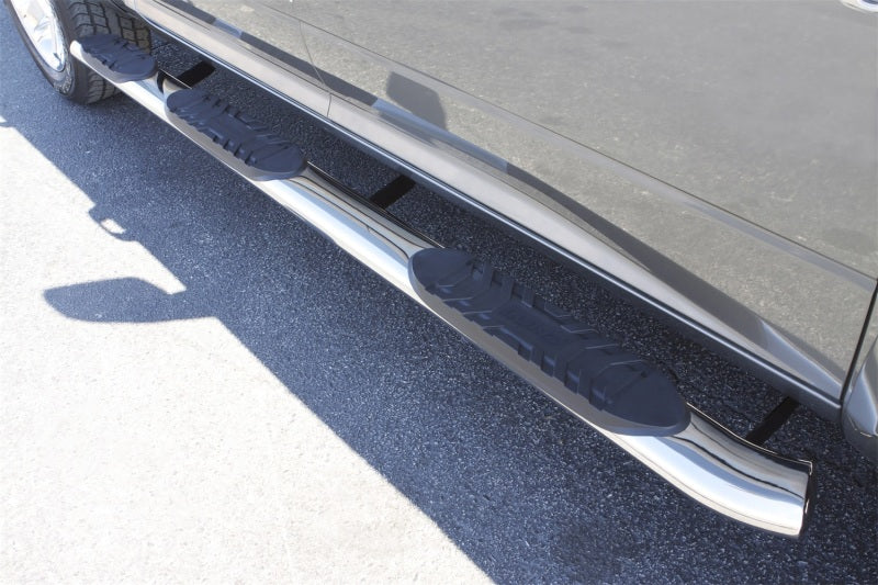 Lund 09-17 Dodge Ram 1500 Crew Cab (5.5ft. Bed) 5in. Oval WTW SS Nerf Bars - Polished Lund 09-17 Dodge Ram 1500 Crew Cab (5.5ft. Bed) 5in. Oval WTW SS Nerf Bars - Polished