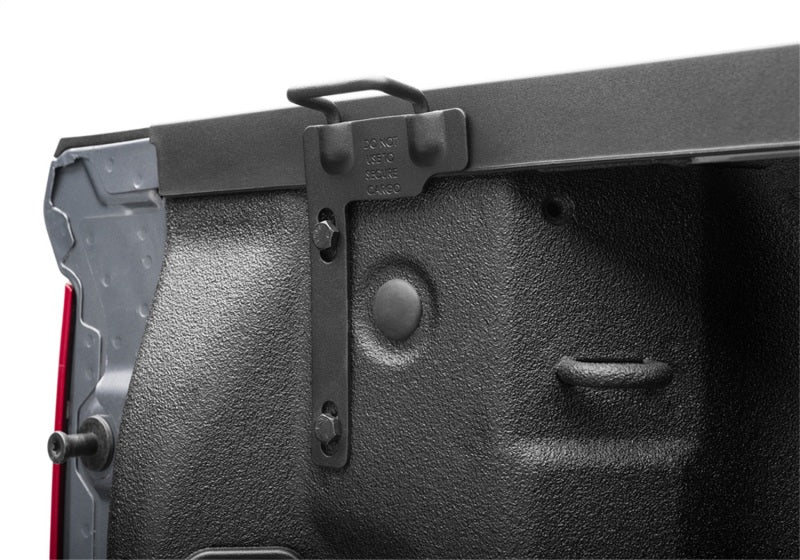 Extang 14-18 Chevy/GMC Silverado/Sierra 1500 (5ft. 10in. Bed) Solid Fold ALX Extang 14-18 Chevy/GMC Silverado/Sierra 1500 (5ft. 10in. Bed) Solid Fold ALX