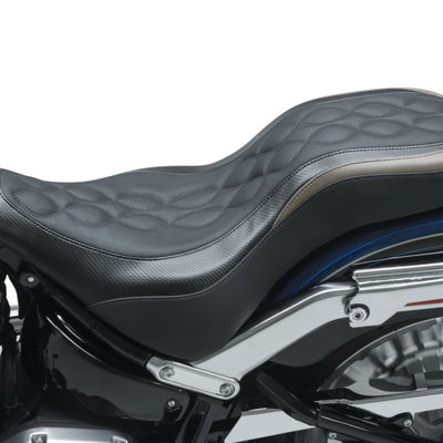 Mustang 18-23 Harley Fat Boy DayTripper 1PC Seat - Black