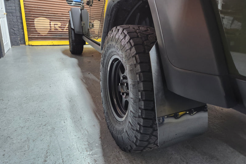 Rally Armor 19-24 Jeep JT Gladiator (Mojave/Rubicon) Black Mud Flap w/Grey Logo Rally Armor 19-24 Jeep JT Gladiator (Mojave/Rubicon) Black Mud Flap w/Grey Logo