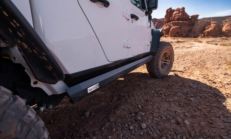 AMP Research 20-24 Jeep JT Gladiator (Launch/Overlnd/Rubicon/Sport/Sport S) PowerStep XL - Black AMP Research 20-24 Jeep JT Gladiator (Launch/Overlnd/Rubicon/Sport/Sport S) PowerStep XL - Black