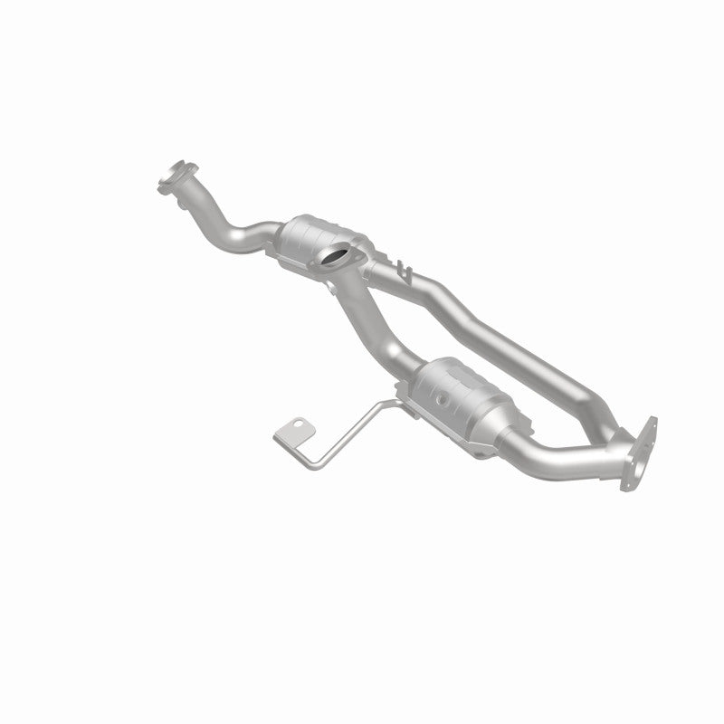 MagnaFlow Conv DF 01-03 Windstar 3.8 OEM MagnaFlow Conv DF 01-03 Windstar 3.8 OEM
