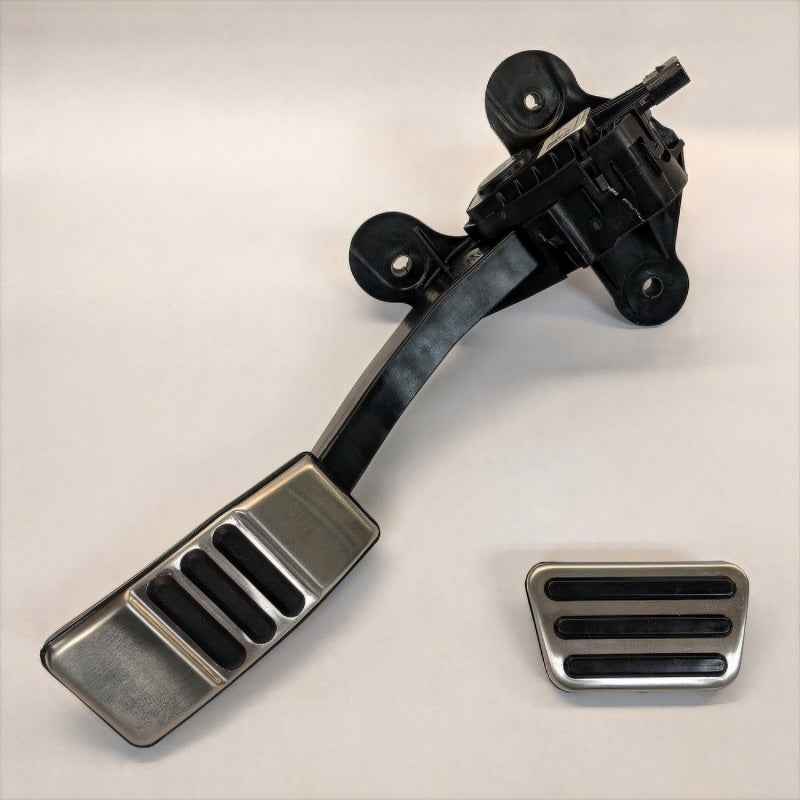 Ford Racing Mustang Automatic Transmission Aluminum Pedal Kit Ford Racing Mustang Automatic Transmission Aluminum Pedal Kit