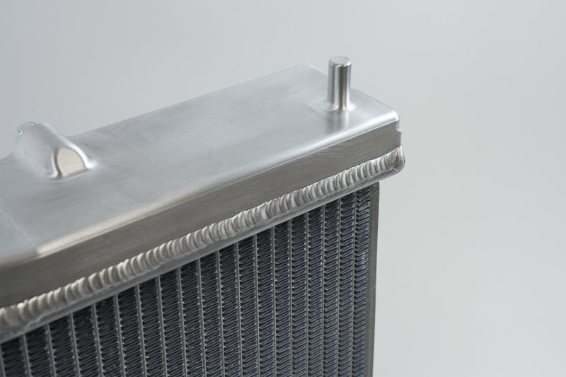CSF Nissan R33 Skyline GT-R/GTS Full Billet Aluminum High-Performance Radiator CSF Nissan R33 Skyline GT-R/GTS Full Billet Aluminum High-Performance Radiator