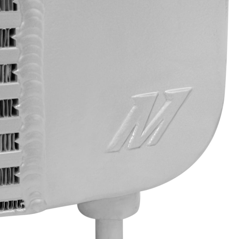 Mishimoto 06-10 Chevy 6.6L Duramax Intercooler Kit w/ Pipes (Silver) Mishimoto 06-10 Chevy 6.6L Duramax Intercooler Kit w/ Pipes (Silver)