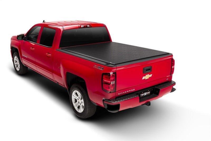 Truxedo 16-18 GMC Sierra & Chevrolet Silverado 1500 w/Sport Bar 5ft 8in Lo Pro Bed Cover Truxedo 16-18 GMC Sierra & Chevrolet Silverado 1500 w/Sport Bar 5ft 8in Lo Pro Bed Cover
