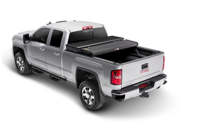 Extang 99-06 Chevy/GMC Silv/Sierra (8ft) / 07 Classic (incl HD) Solid Fold 2.0 Toolbox Extang 99-06 Chevy/GMC Silv/Sierra (8ft) / 07 Classic (incl HD) Solid Fold 2.0 Toolbox