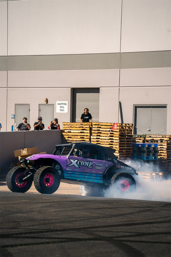 Rigid Industries x SHREDDY 360-Series 6in Lights w/Wt Bcklght (2) + 6 Covers (2 Pink/2 Teal/2 Blk) Rigid Industries x SHREDDY 360-Series 6in Lights w/Wt Bcklght (2) + 6 Covers (2 Pink/2 Teal/2 Blk)