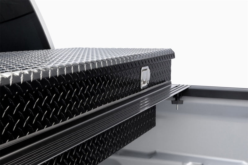 Extang 22-23 Toyota Tundra 6ft 7in Bed (w/ or w/o Rail System) Solid Fold 2.0 Toolbox Extang 22-23 Toyota Tundra 6ft 7in Bed (w/ or w/o Rail System) Solid Fold 2.0 Toolbox
