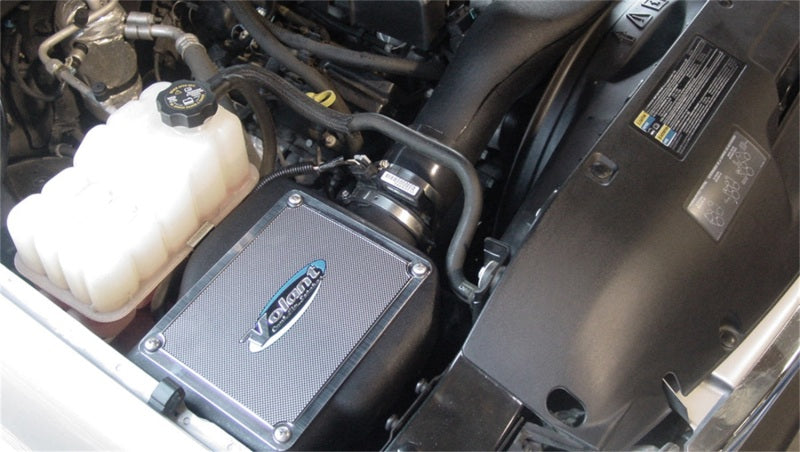 Volant 01-06 Chevrolet Avalanche 2500 8.1 V8 Pro5 Closed Box Air Intake System Volant 01-06 Chevrolet Avalanche 2500 8.1 V8 Pro5 Closed Box Air Intake System