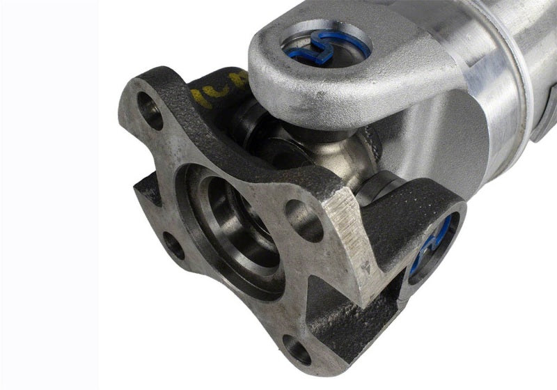 Ford Racing 96-04 Ford Mustang (w/ Manual Trans & 31 Spline) One Piece Aluminum Driveshaft Assembly Ford Racing 96-04 Ford Mustang (w/ Manual Trans & 31 Spline) One Piece Aluminum Driveshaft Assembly