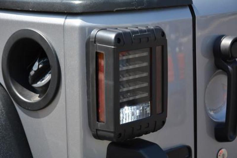 DV8 Offroad 07-18 Jeep Wrangler JK Horizontal LED Tail Light DV8 Offroad 07-18 Jeep Wrangler JK Horizontal LED Tail Light