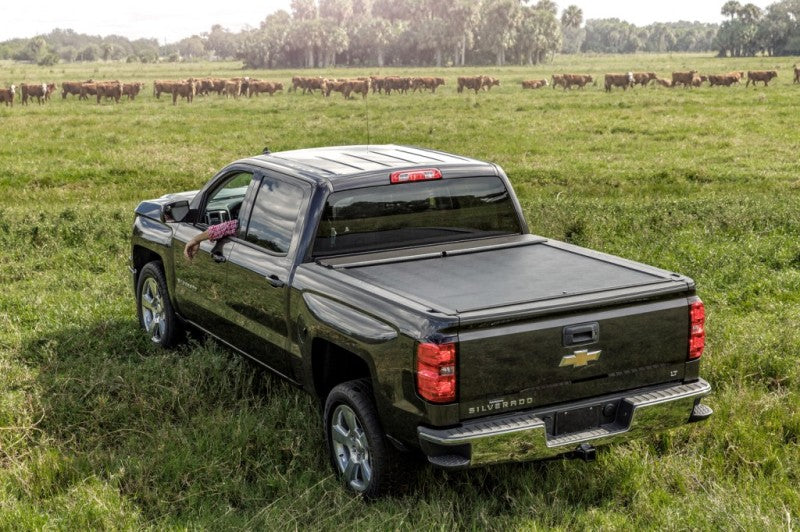 Roll-N-Lock 09-17 Dodge Ram RamBox XSB 67in M-Series Retractable Tonneau Cover Roll-N-Lock 09-17 Dodge Ram RamBox XSB 67in M-Series Retractable Tonneau Cover