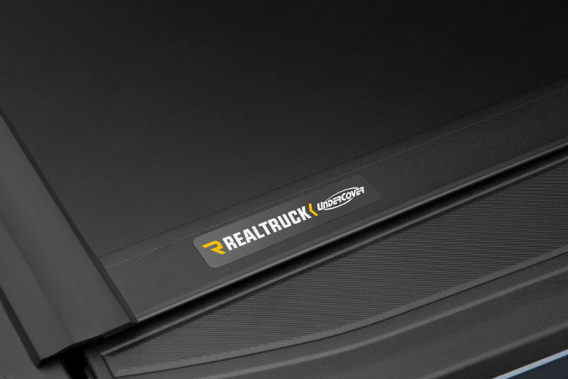 UnderCover 2020 Chevy Silverado 2500/3500 HD 6.9ft Ultra Flex Bed Cover UnderCover 2020 Chevy Silverado 2500/3500 HD 6.9ft Ultra Flex Bed Cover