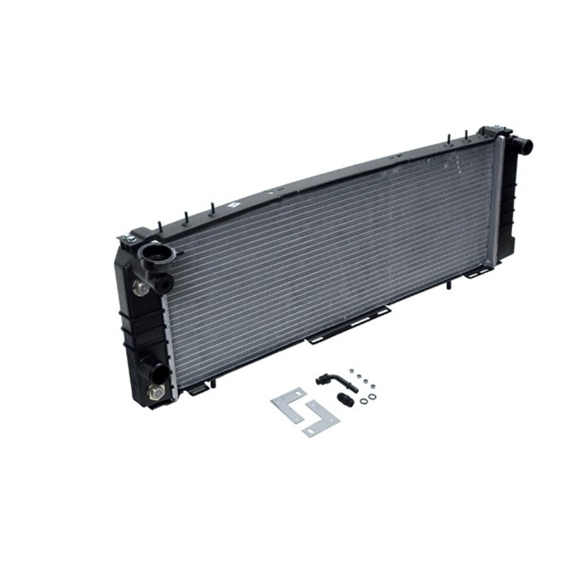 Omix Radiator- 91-01 Jeep Cherokee 2.5L/4.0L Omix Radiator- 91-01 Jeep Cherokee 2.5L/4.0L