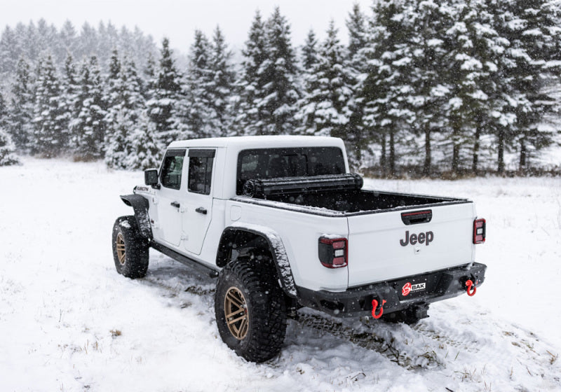BAK 20-21 Jeep Gladiator Revolver X4s 5ft Bed Cover BAK 20-21 Jeep Gladiator Revolver X4s 5ft Bed Cover