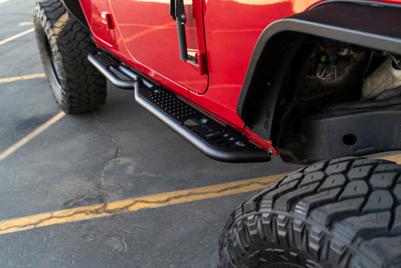 DV8 Offroad 07-18 Jeep Wrangler JK (4 Door Only) OE Plus Side Steps DV8 Offroad 07-18 Jeep Wrangler JK (4 Door Only) OE Plus Side Steps