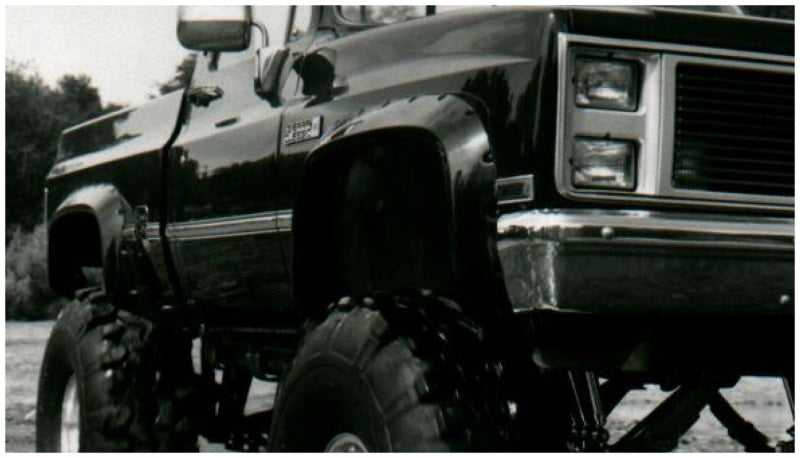 Bushwacker 75-80 Chevy K10 Suburban Cutout Style Flares 2pc - Black Bushwacker 75-80 Chevy K10 Suburban Cutout Style Flares 2pc - Black