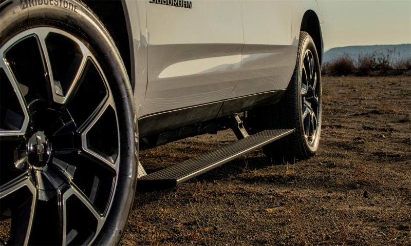 AMP Research 21-23 Chevrolet Suburban/Tahoe / 21-23 GMC Yukon (Incl. XL) PowerStep - Black AMP Research 21-23 Chevrolet Suburban/Tahoe / 21-23 GMC Yukon (Incl. XL) PowerStep - Black