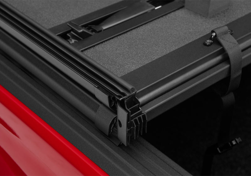 Extang 2020 Jeep Gladiator (JT) (w/Rail System) Solid Fold 2.0 Extang 2020 Jeep Gladiator (JT) (w/Rail System) Solid Fold 2.0