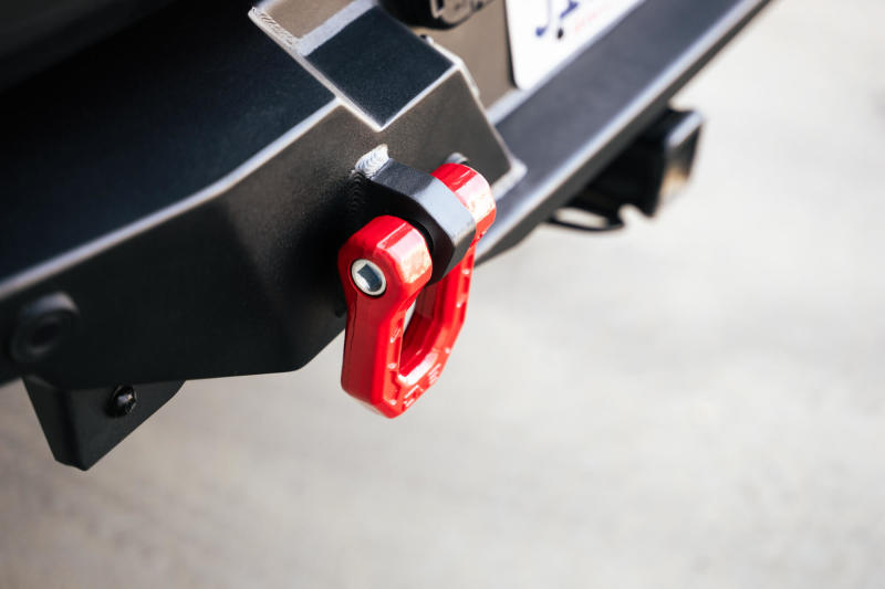 DV8 Offroad Elite Series D-Ring Shackles - Pair (Red) DV8 Offroad Elite Series D-Ring Shackles - Pair (Red)