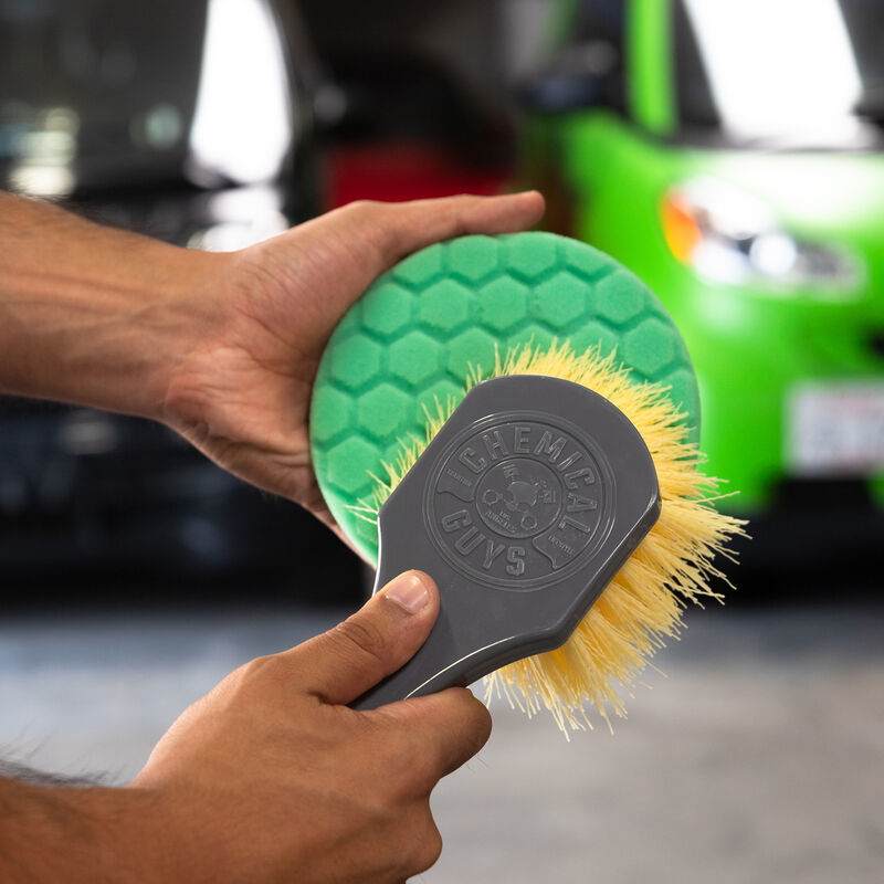 Chemical Guys Stiffy Brush For Carpets & Durable Surfaces - Yellow Chemical Guys Stiffy Brush For Carpets & Durable Surfaces - Yellow