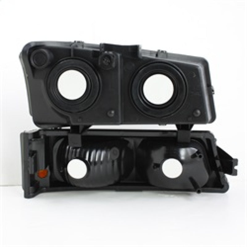 xTune Chevy Silverado 2500HD 03-06 Crystal Headlights w/ Amber Lights Smoke HD-JH-CSIL03-AM-SM-SET xTune Chevy Silverado 2500HD 03-06 Crystal Headlights w/ Amber Lights Smoke HD-JH-CSIL03-AM-SM-SET