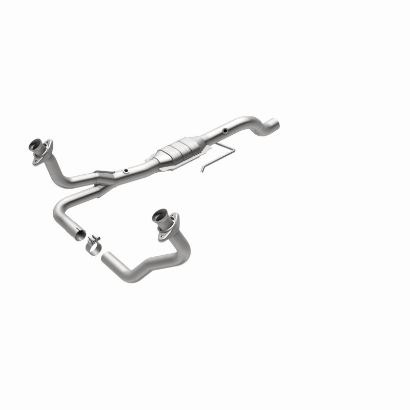 MagnaFlow Conv DF 00-03 Dakota 4.7L 4WD OEM MagnaFlow Conv DF 00-03 Dakota 4.7L 4WD OEM