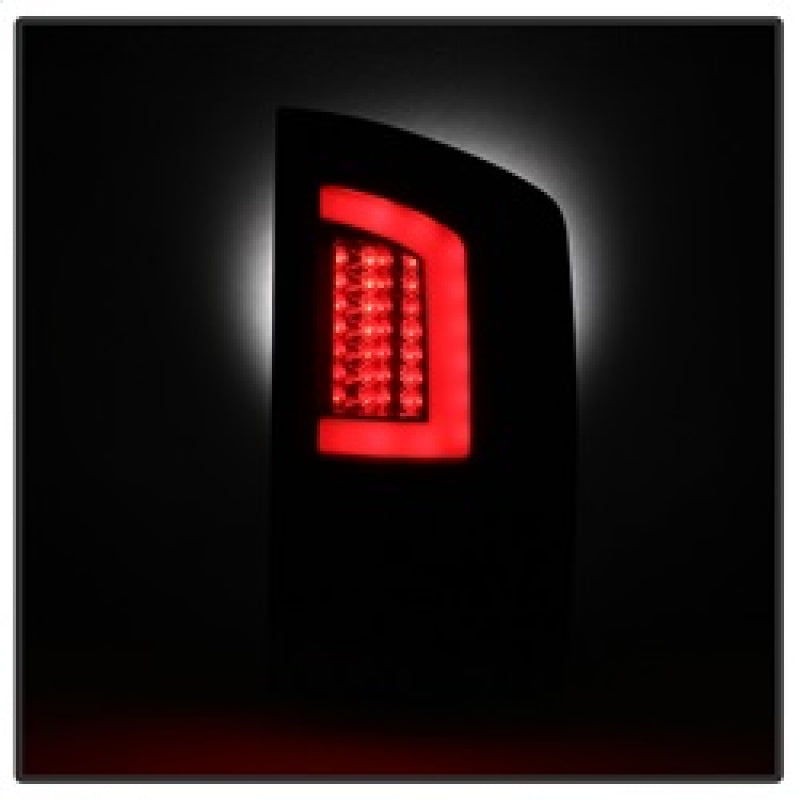 Spyder 02-06 Dodge Ram 1500 V3 Light Bar LED Tail Light - Blk Smoke (ALT-YD-DRAM02V3-LBLED-BSM) Spyder 02-06 Dodge Ram 1500 V3 Light Bar LED Tail Light - Blk Smoke (ALT-YD-DRAM02V3-LBLED-BSM)