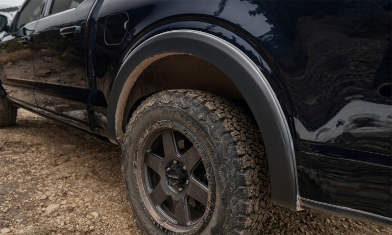 Bushwacker 17-18 Ford F-250 Super Duty OE Style Flares 2pc - Black Bushwacker 17-18 Ford F-250 Super Duty OE Style Flares 2pc - Black