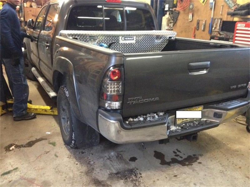 Spyder Toyota Tacoma 05-15 LED Tail Lights Black ALT-YD-TT05-LED-BK Spyder Toyota Tacoma 05-15 LED Tail Lights Black ALT-YD-TT05-LED-BK