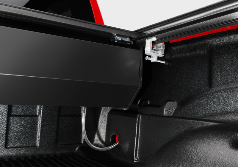 Retrax 17-18 Super Duty F-250-350 Short Bed RetraxPRO XR Retrax 17-18 Super Duty F-250-350 Short Bed RetraxPRO XR