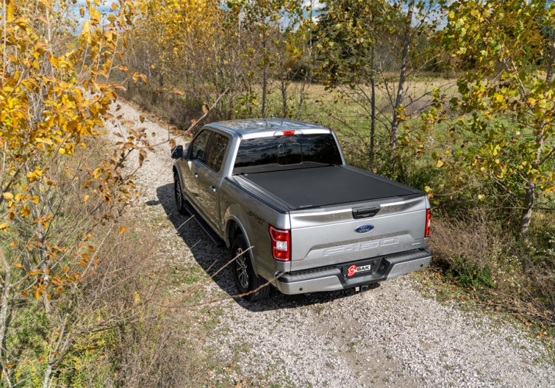 BAK 20-21 Chevy Silverado/GM Sierra HD 2500/3500 Revolver X4s 6.10ft Bed Cover BAK 20-21 Chevy Silverado/GM Sierra HD 2500/3500 Revolver X4s 6.10ft Bed Cover